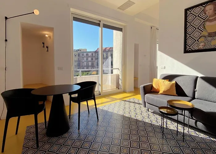 Toraldo Suites - Appartamenti di Charme a Napoli